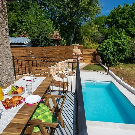 Villa Stone Katarina With Pool Klimno