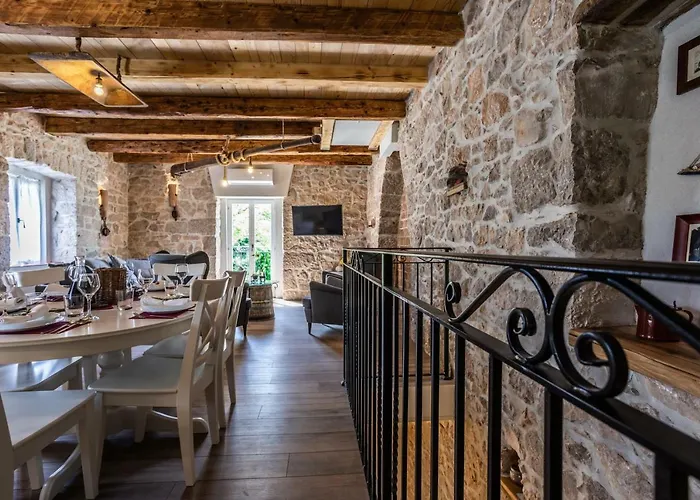 Stone Katarina With Pool * كليمنو