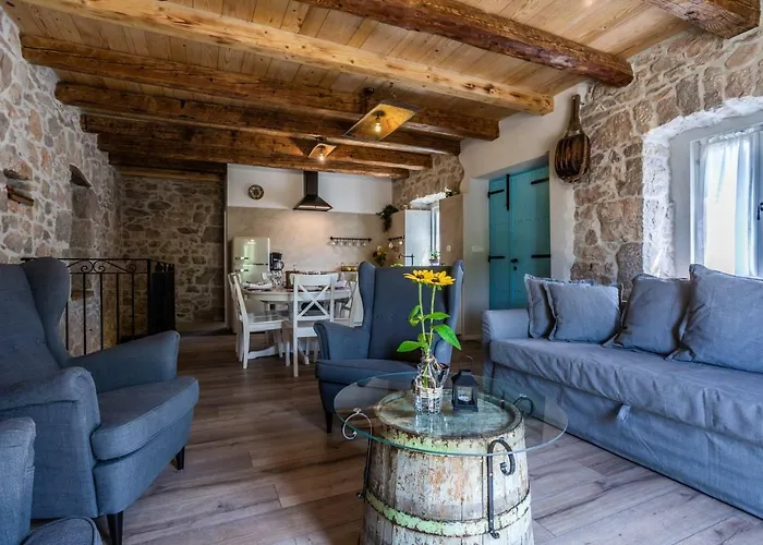 Villa Stone Katarina With Pool