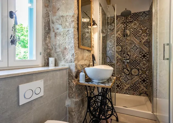 Stone Katarina With Pool