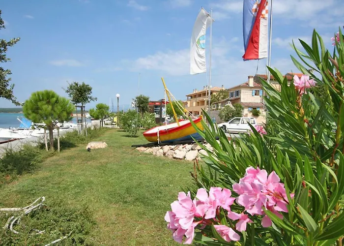 Villa Stone Katarina With Pool