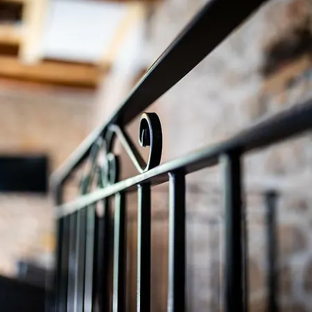 Stone Katarina With Pool 别墅